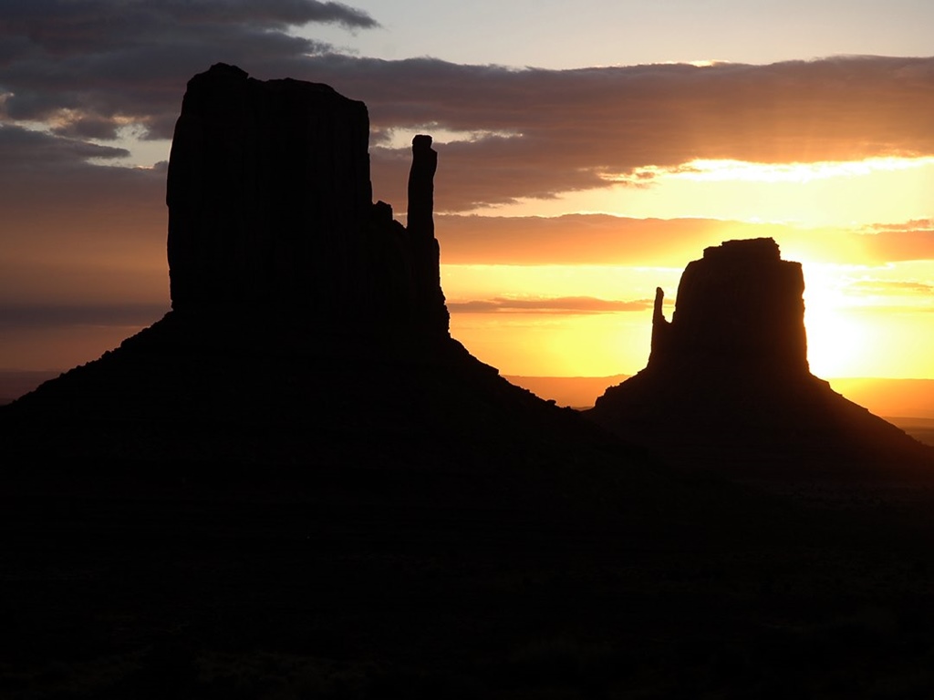 036   Monument Valley O Wschodzie, Usa